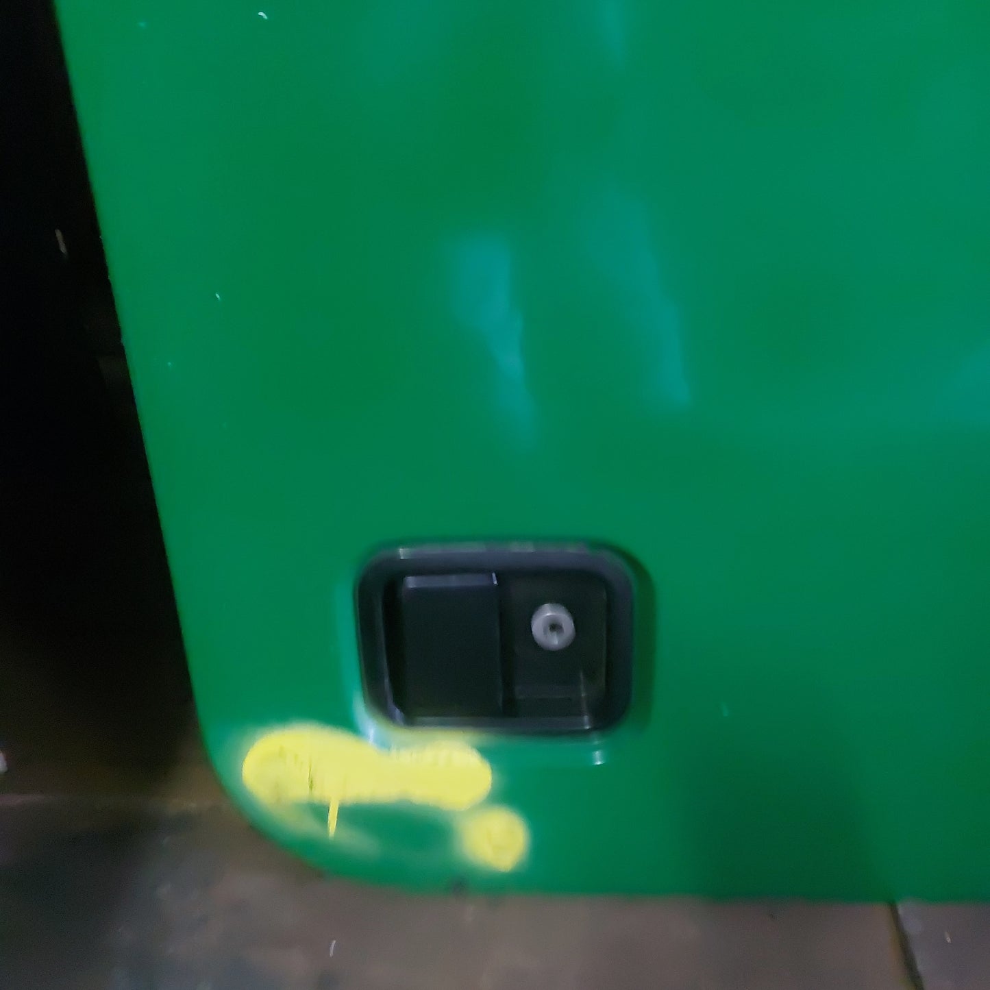 PUERTA MACK VISION