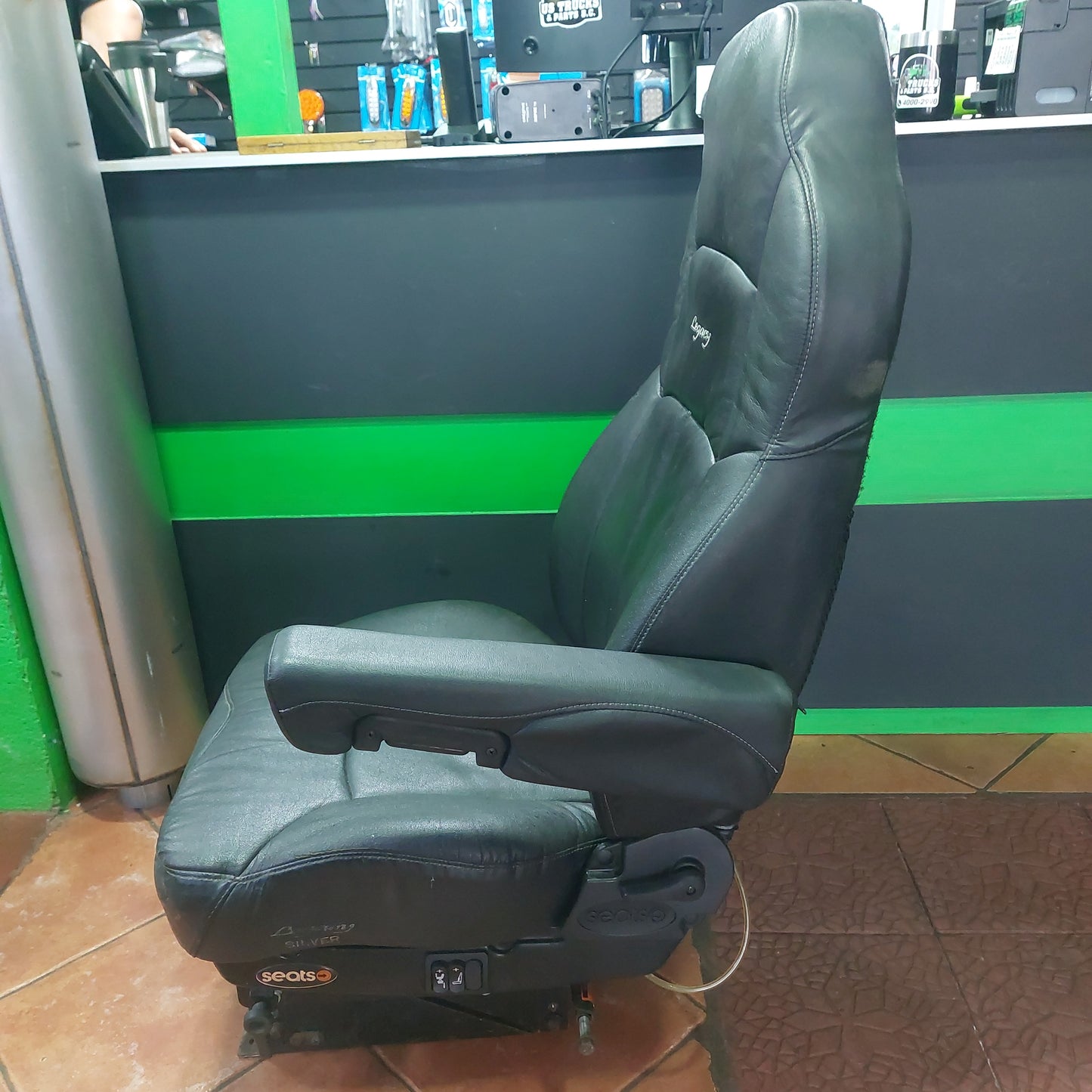 ASIENTO LEGACY