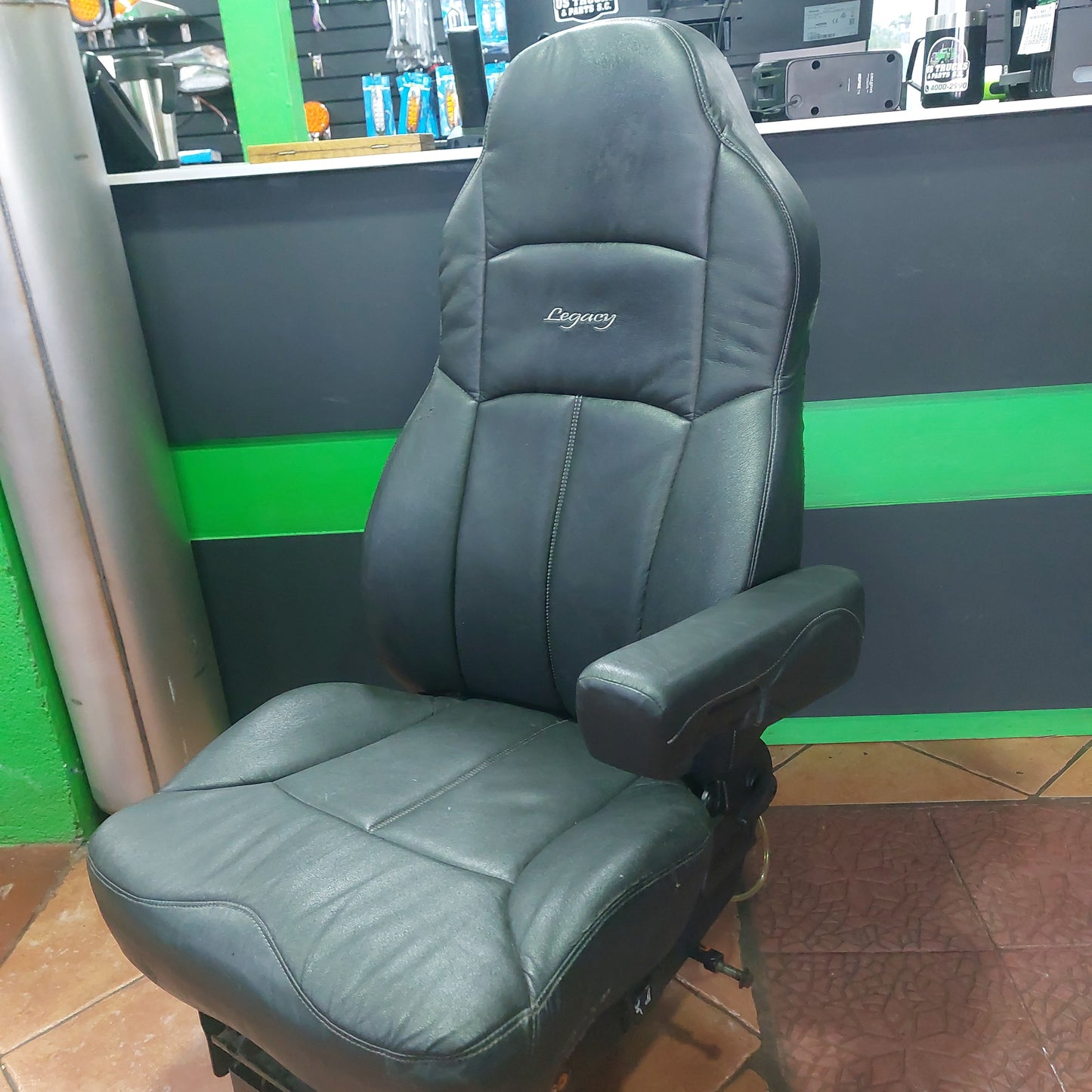 ASIENTO LEGACY