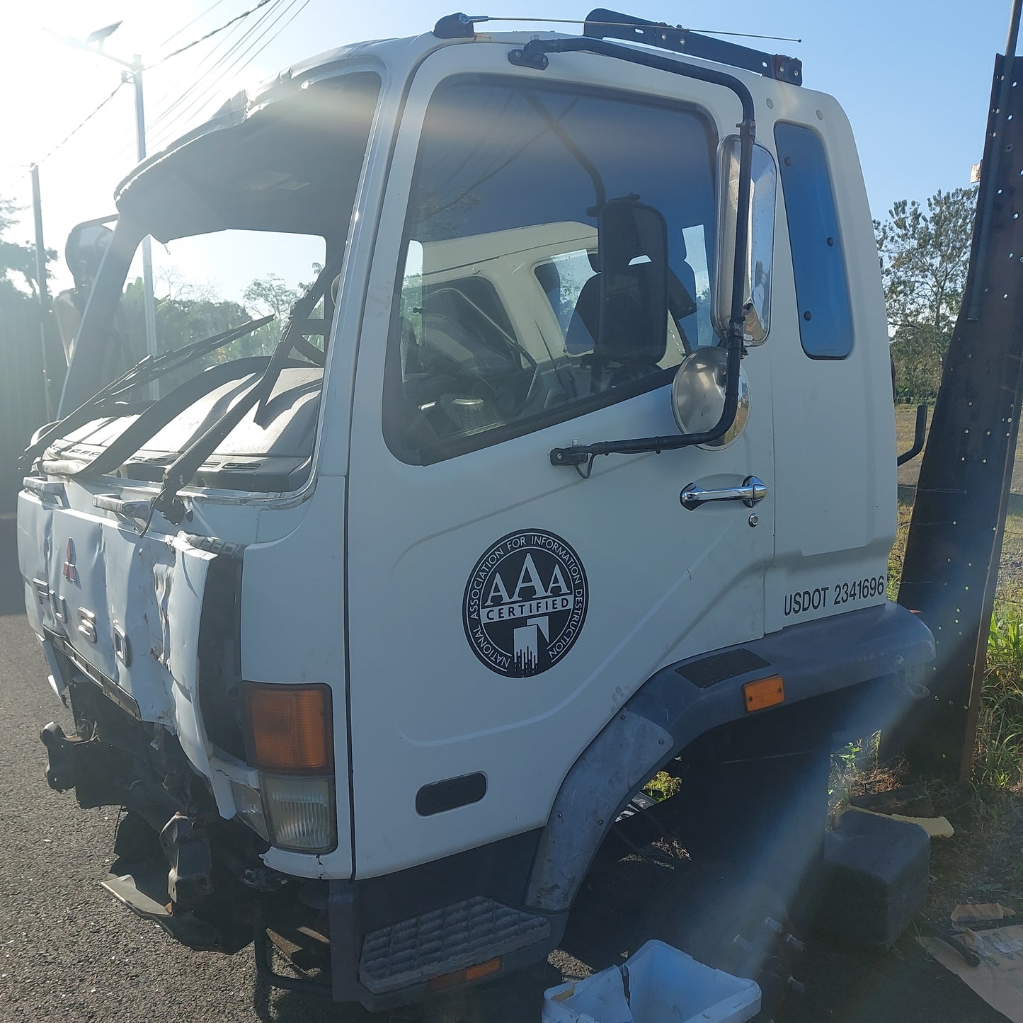 Cabina MITSUBISHI FUSO